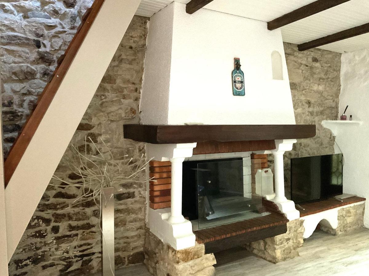 Place Aux Herbes Apartment Nimes Bagian luar foto